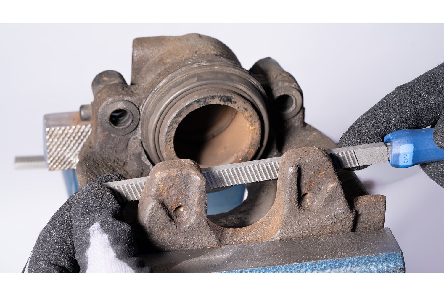 Lima para pinzas de freno de 200 mm x 12,5 mm de dentado fresado con mango