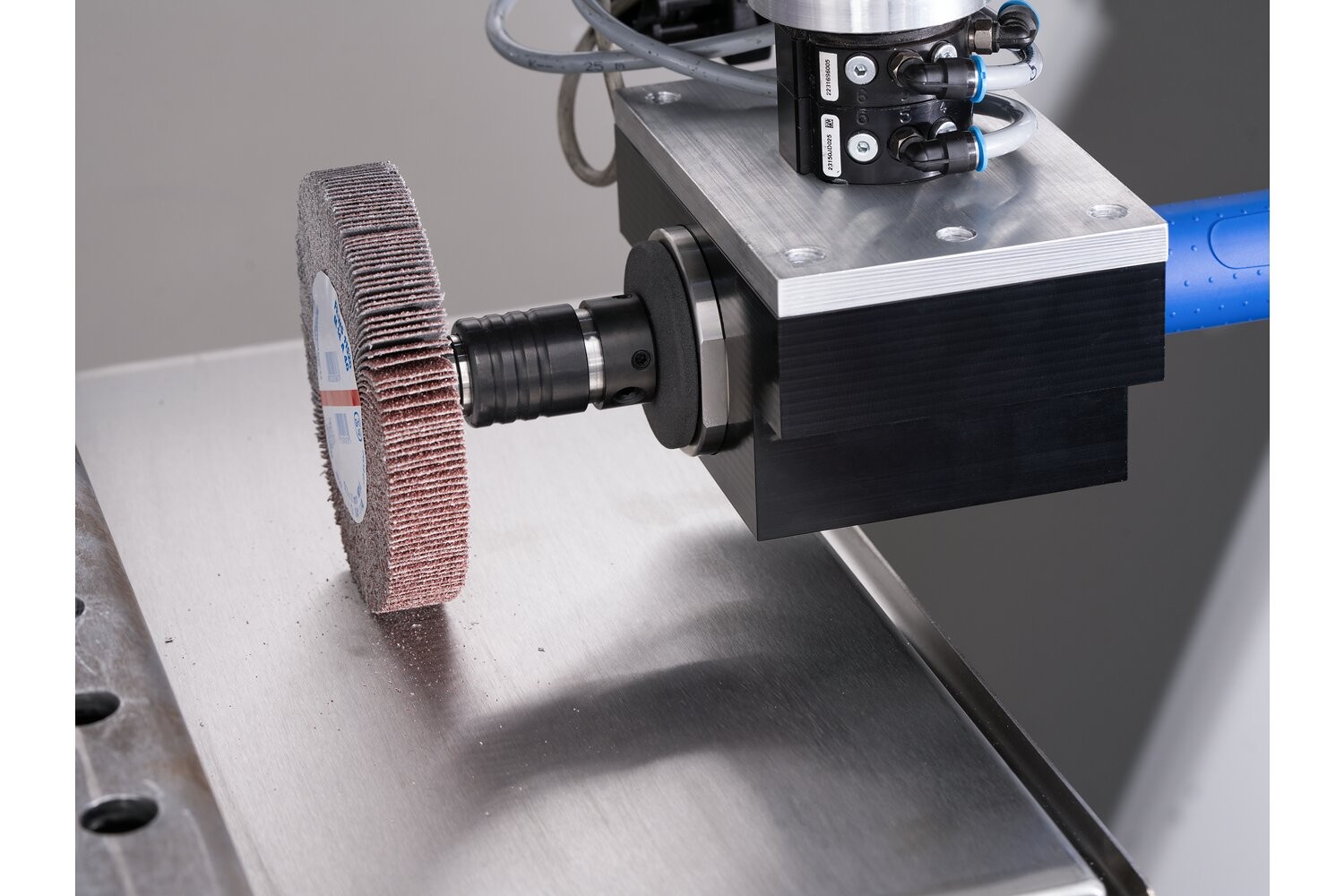 Husillo de robot HAQ 10 G28 RS más. 18.000 R. P. M.