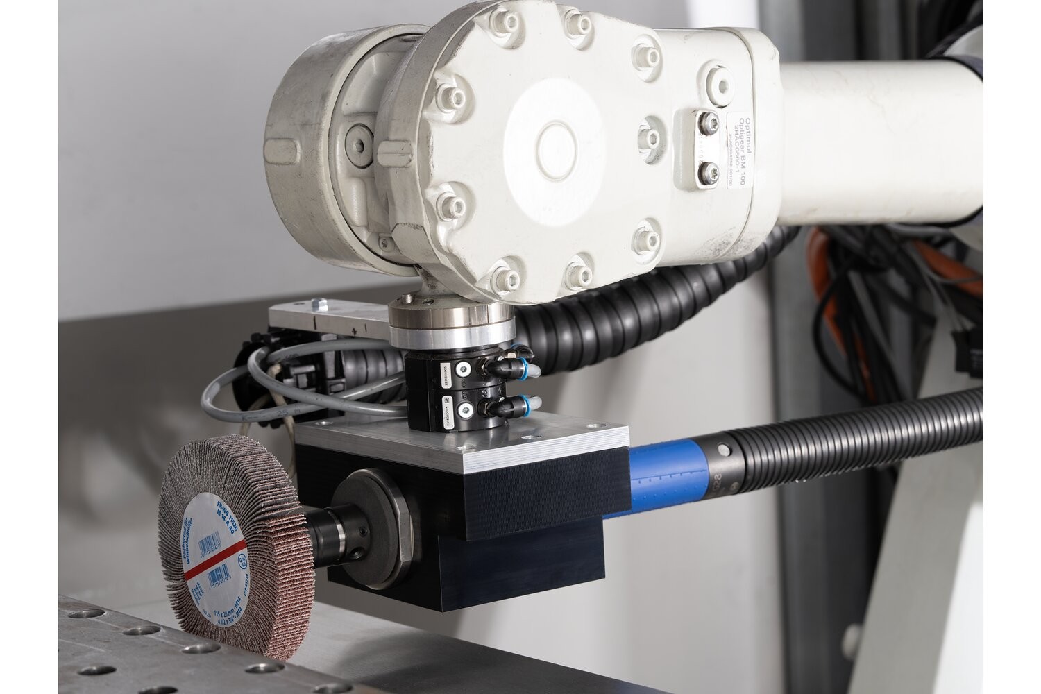 Husillo de robot HAQ 10 G28 RS más. 18.000 R. P. M.