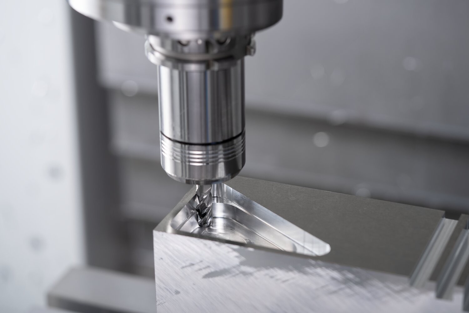 Fresa VHM Ø10 mm, 3 filos, 2xDC, radio 1 mm, sin recubrimiento, mango HA, Rendimiento en aluminio