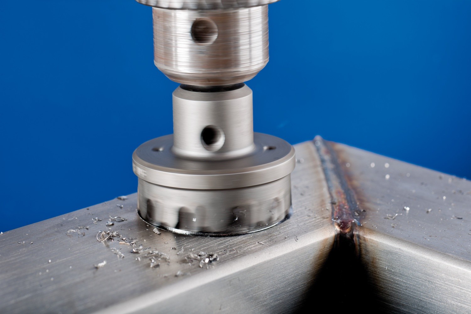 Corona/corona de metal duro Ø 90x8 mm, mango Ø 12 mm, profundidad de corte 4 mm, universal