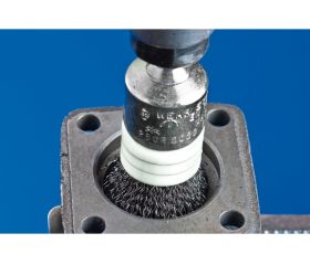 Carda brocha con anillo reductor, sin trenzar PBUR Ø 13 mm, mango Ø 6 mm alambre de acero Ø 0,20