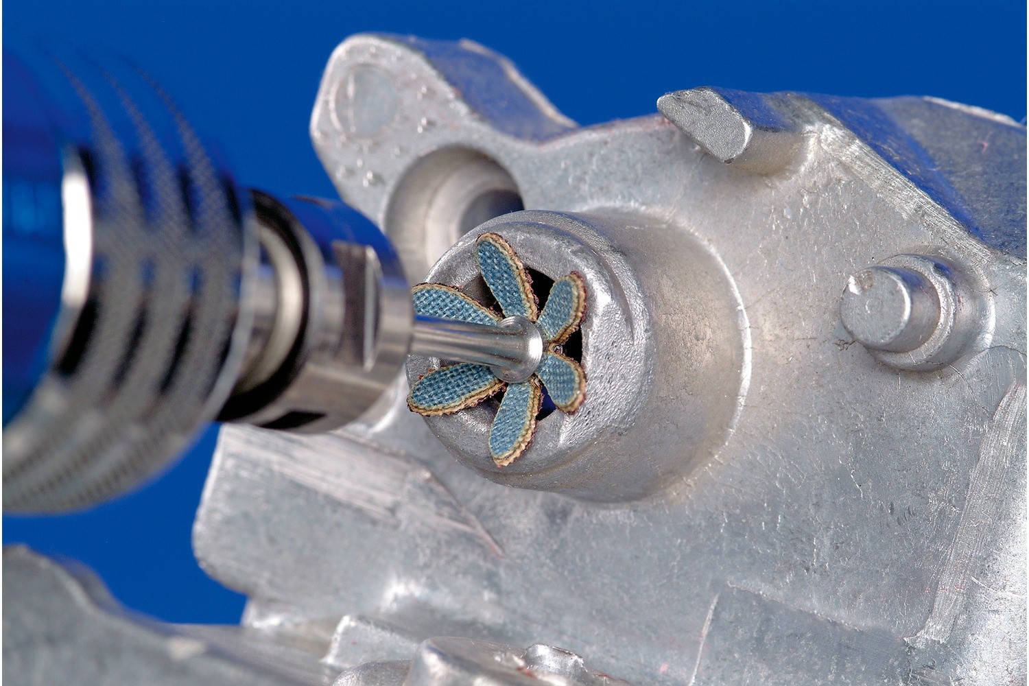 POLISTAR PST Ø 20 mm agujeros Ø 1,6 mm A60 para el desbaste de agujeros y tubos