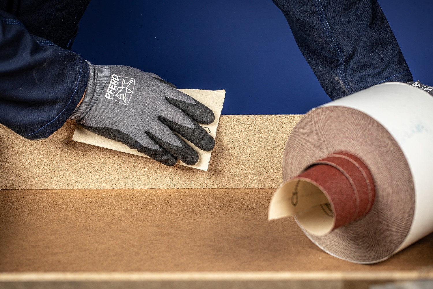 Rollo de lija de corindón Papel SBR, ancho 115 mm x largo 25 m A40 para aplicación universal