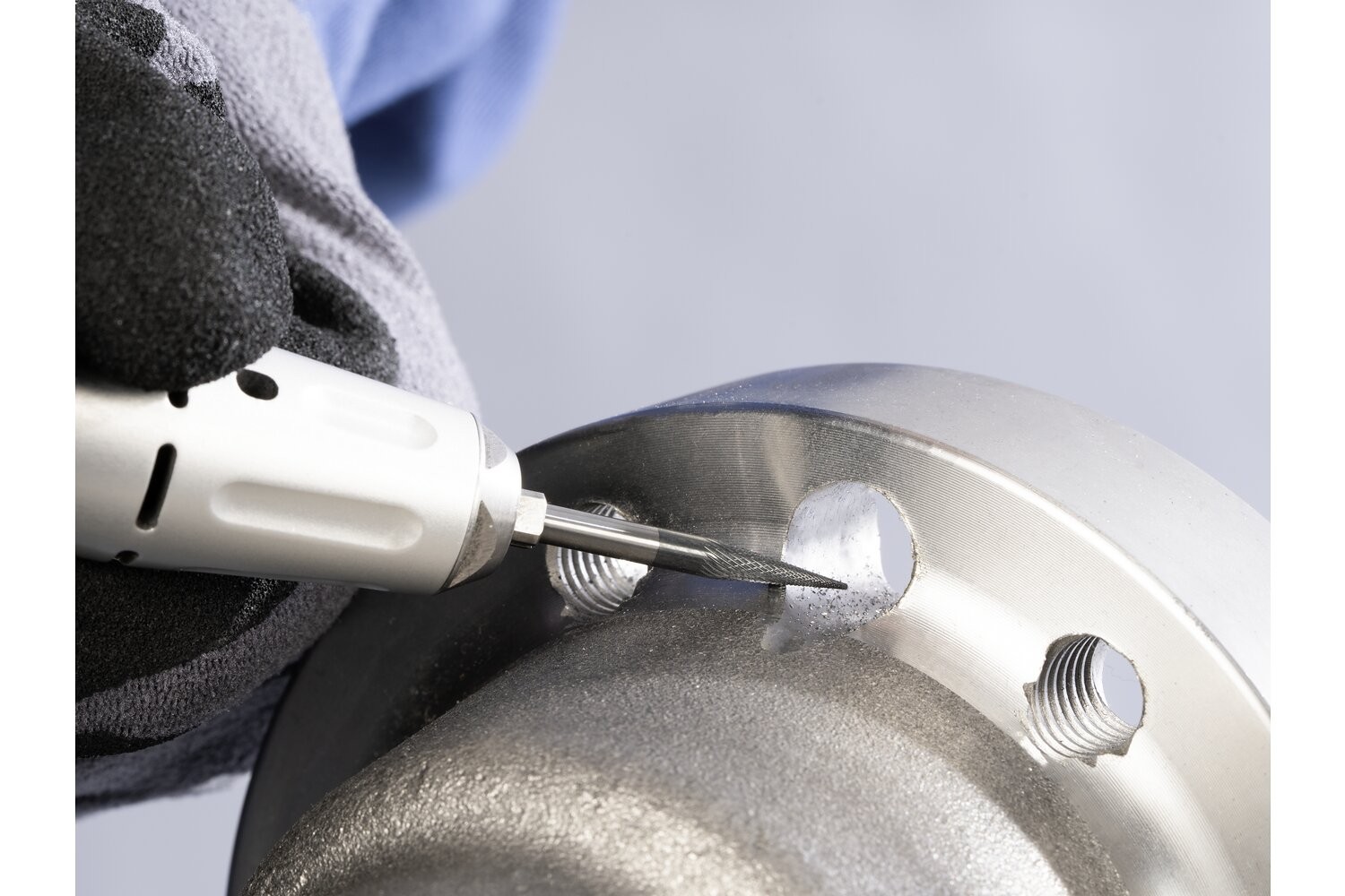 Fresa de metal duro de alto rendimiento MICRO forma cónica en punta SKM Ø03x11mm, mango Ø3mm, recubrimiento HICOAT, para mecanizado fino