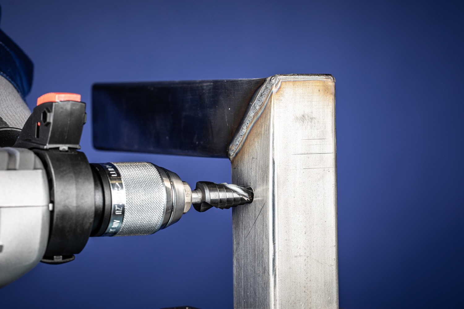 Broca escalonada HSS 9 etapas de perforación Ø 4-12 mm vástago triangular Ø 6 mm revestimiento HICOAT