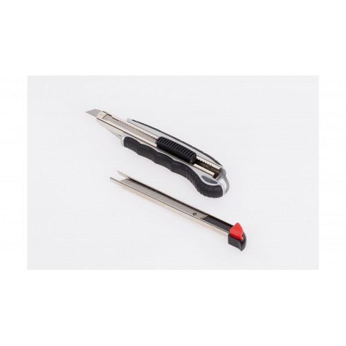 KRT000302 Cúter 9mm carga automática aluminio