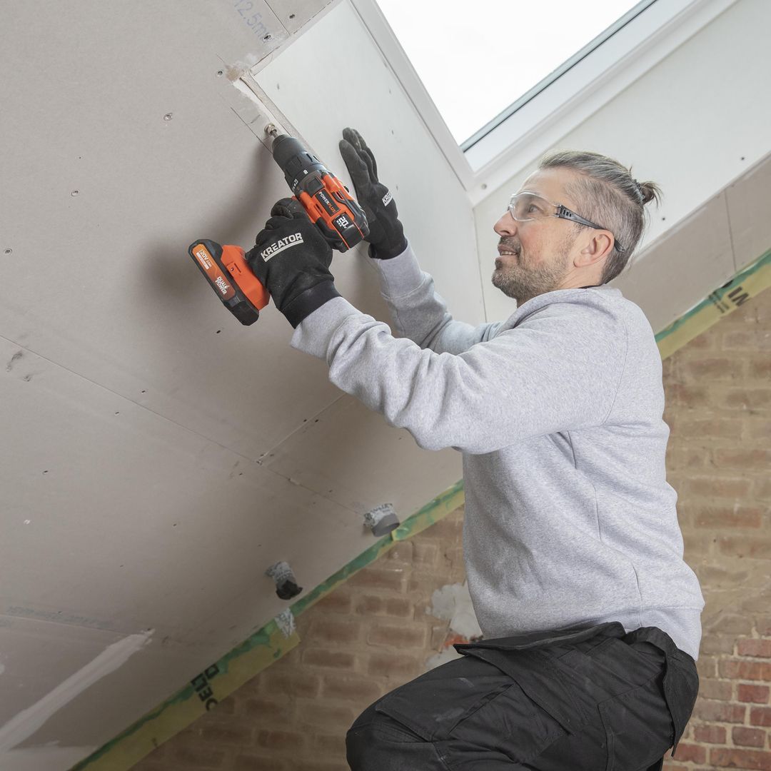 POWDP15100 Taladro atornillador 20V - excl. batería y cargador