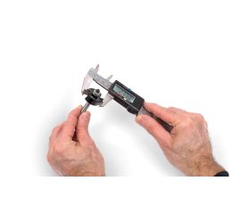 KRT705004 Calibre digital 150mm digital