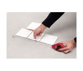 KRT708001 Liínea de tiza y plomada set