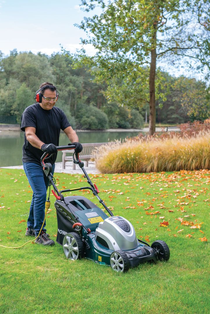 POWPG10260 Cortacésped 1800w autopropulsado