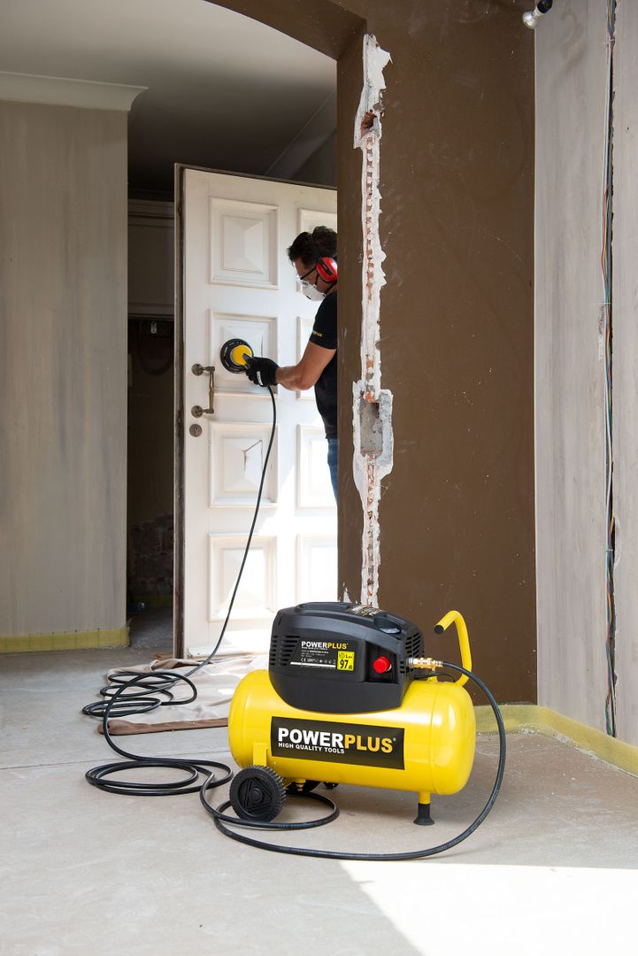 POWX1730 Compresor 1100W 24L sin aceite