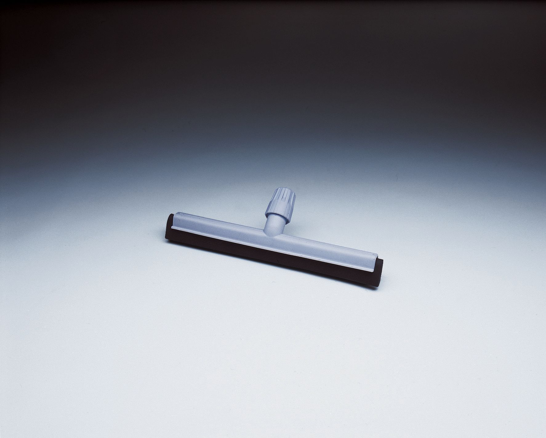 HARAGAN PLASTICO 35 cm s/mango Ref.1370