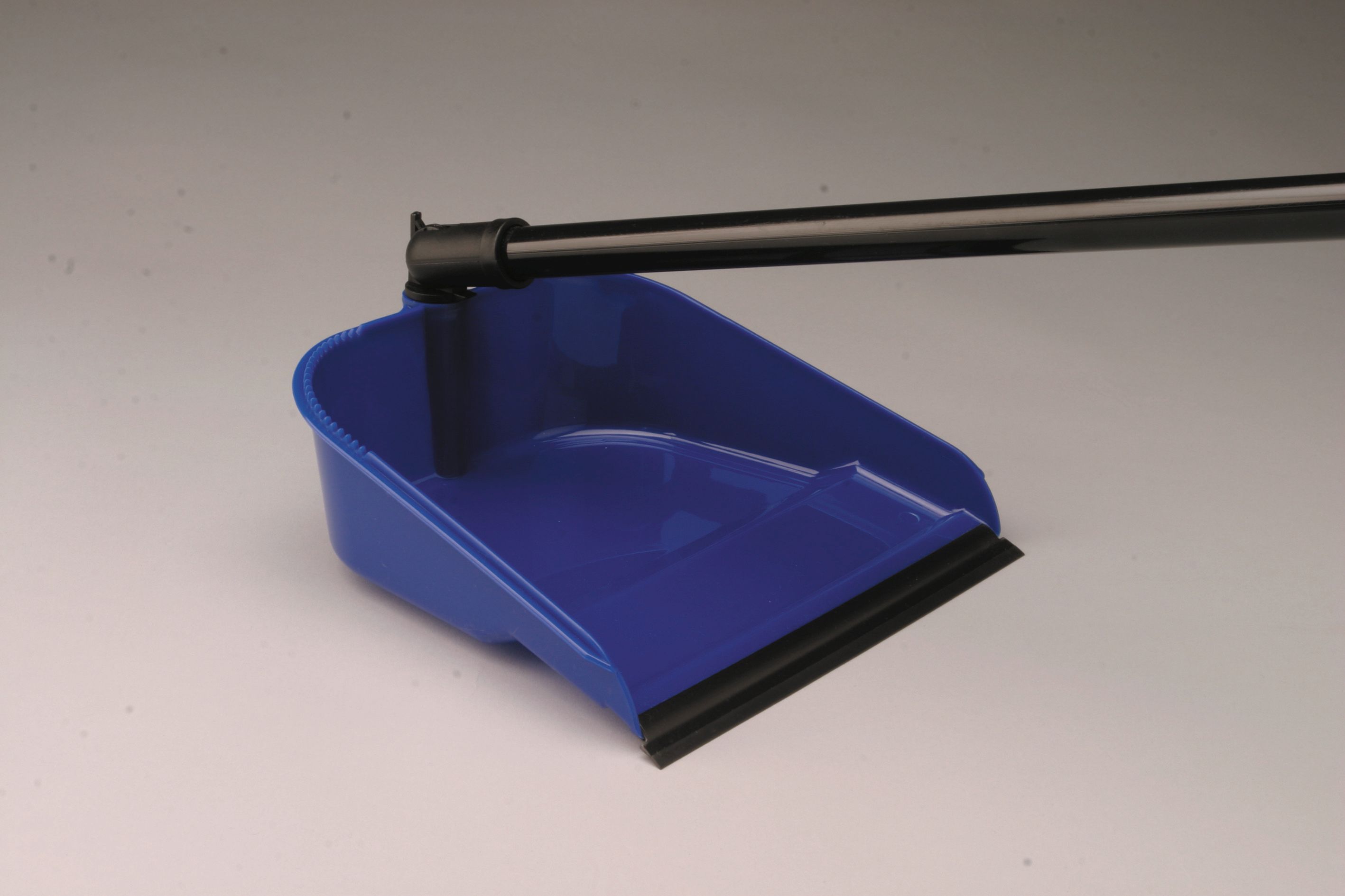 RECOGEDOR BASCULANTE C/GOMA+ESCOBA+MANGO Ref.6403