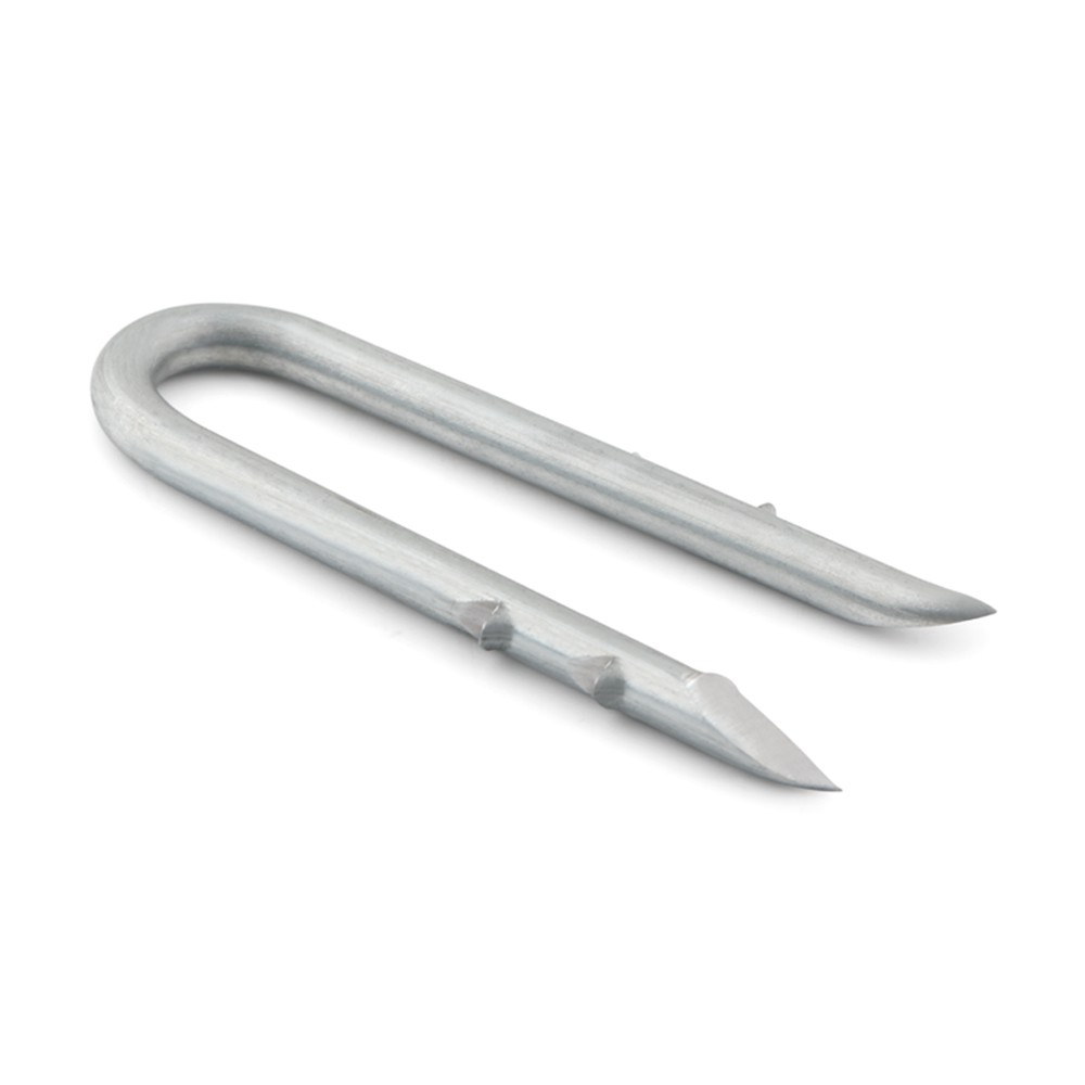 GM-AP [CP] Grampillón arponado para anclado de mallas y alambres en postes de madera. Plano para líneas no móviles