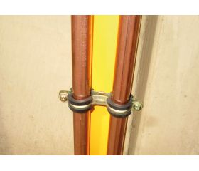 AB-DI [CP] Abrazadera doble isofónica M6. Abrazadera M6. Bicromatada