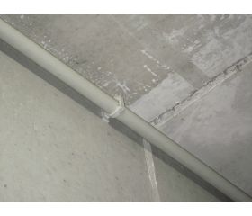 AB-GU [CP] Abrazadera guía simple con pre-rosca M6. Abrazadera guía gris simple con pre-rosca M6