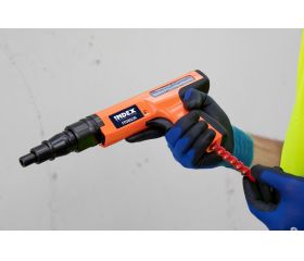 FP08GUN [CP] Pistola semiautomática para fijación a pólvora. Para clavos de 8 mm