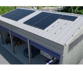 KC-GPD [CP] Kits para instalaciones solares coplanares. Coplanar con guía perforada Atlantis C4-M INDEXTRUT SOLAR GP-XS. Formato guía discontinua