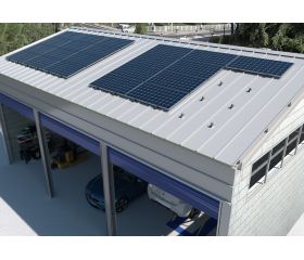 GP-VD [CP] Perfiles, uniones, guías y empalmes para estructura de apoyo. Guía perforada INDEXTRUT solar para fijación en valle discontinua. Acero Atlantis C4-M