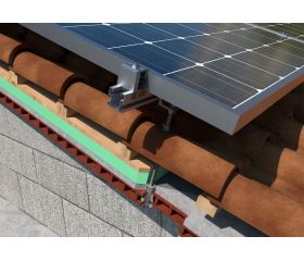 KC-PSC [CP] Kits para instalaciones solares coplanares. Coplanar con perfil de aluminio PSE-C. Fijación ensamblada lateral