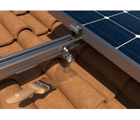 MS-IS [CP] Accesorios de estanqueidad para la instalación de placas solares. Membrana impermeabilizante híbrida líquida multiusos de alta elasticidad, basada en tecnología W-PROTEK