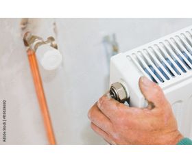 RA-TRI [CP] Soportes para radiadores de aluminio. Soporte triangular 1º