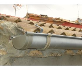 TE-PE [CP] Soportes de canalón. Para fijación a teja