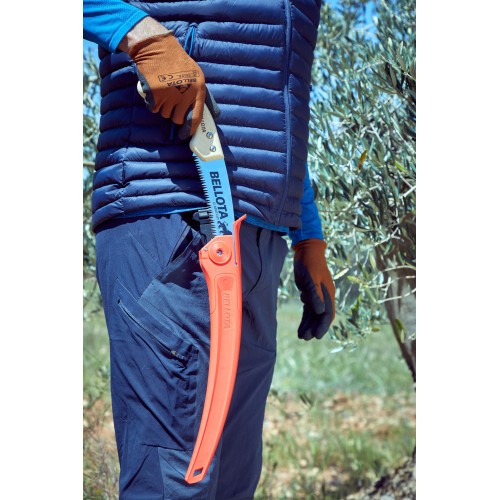 Serrucho León con hoja curva de 11" y mango de maderacurvo. Incluye funda / 450MC11