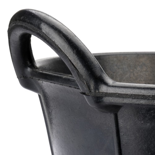 Carbonera de caucho 18 litros negra / BKCCARB18BP