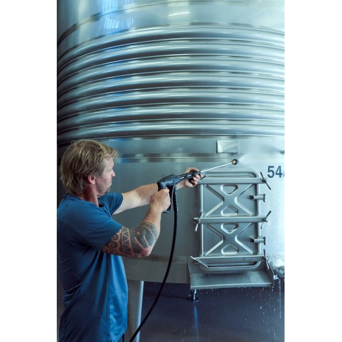 Hidrolimpiadora metálica profesional de 630l/h caudal / HL3300PROE