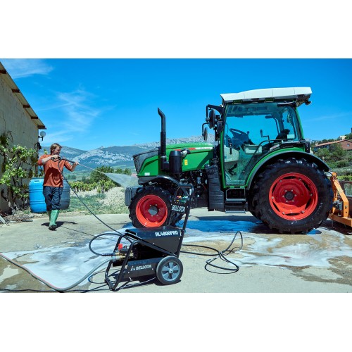 Hidrolimpiadora metálica trifásica profesional de 800l/h caudal / HL4800PROE