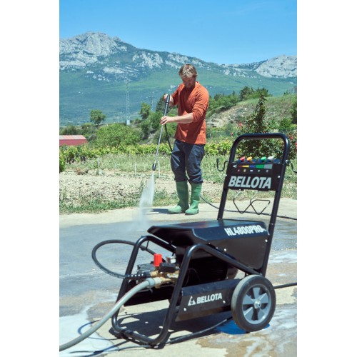 Hidrolimpiadora metálica trifásica profesional de 800l/h caudal / HL4800PROE