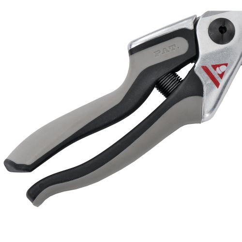 Tijeras de una mano con mangos trimateriales y hoja de corte con recubrimiento antiadherente,  para poda universal,  uso intensivo, con bulón Ajuste Fácil- Gama Proline / 3510