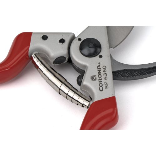 Tijera ergonómica de Aluminio MAX- 25mm / BP6360