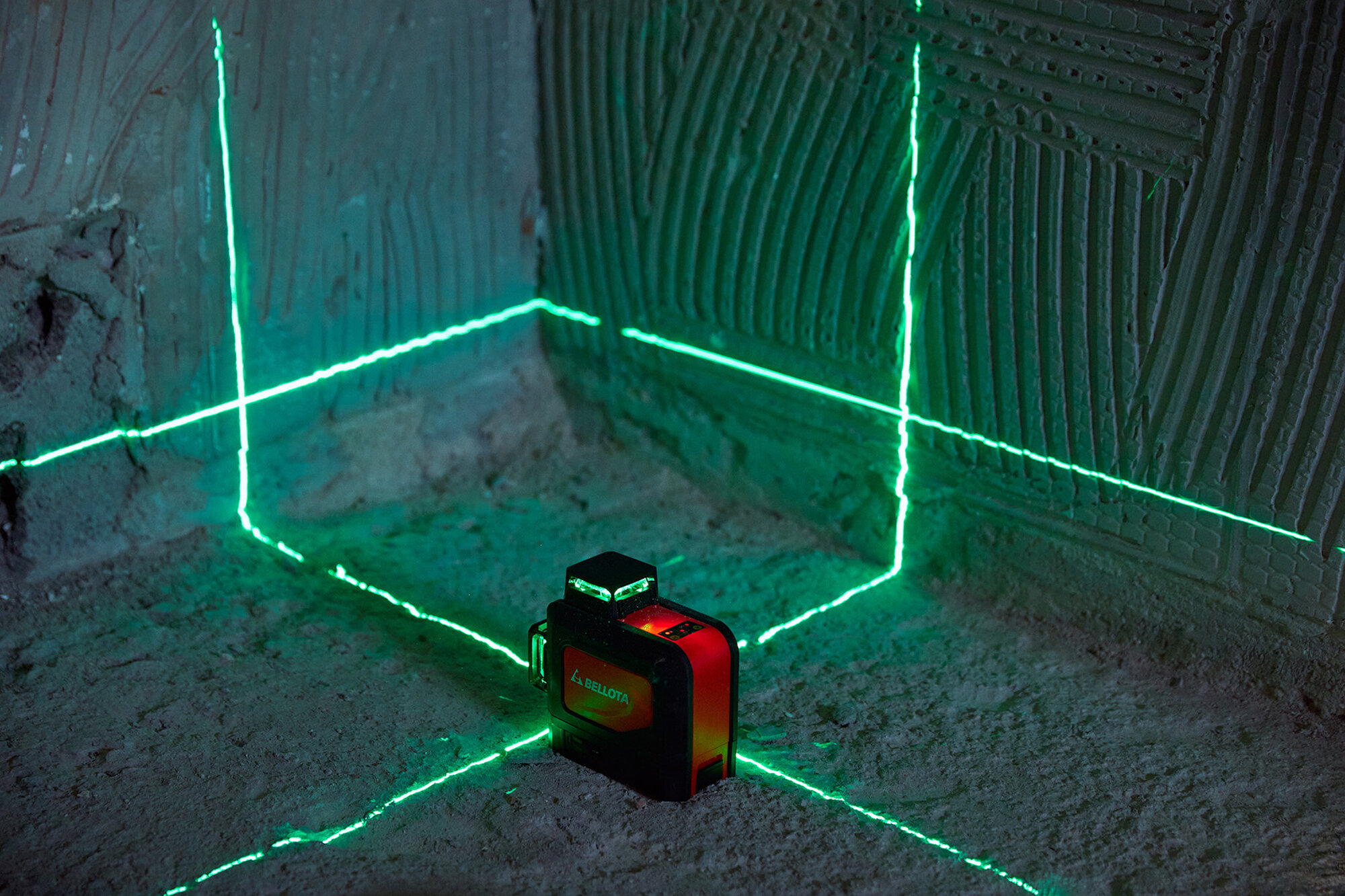 Nivel láser verde 3x360 para trabajos de nivelación / NIV30360V