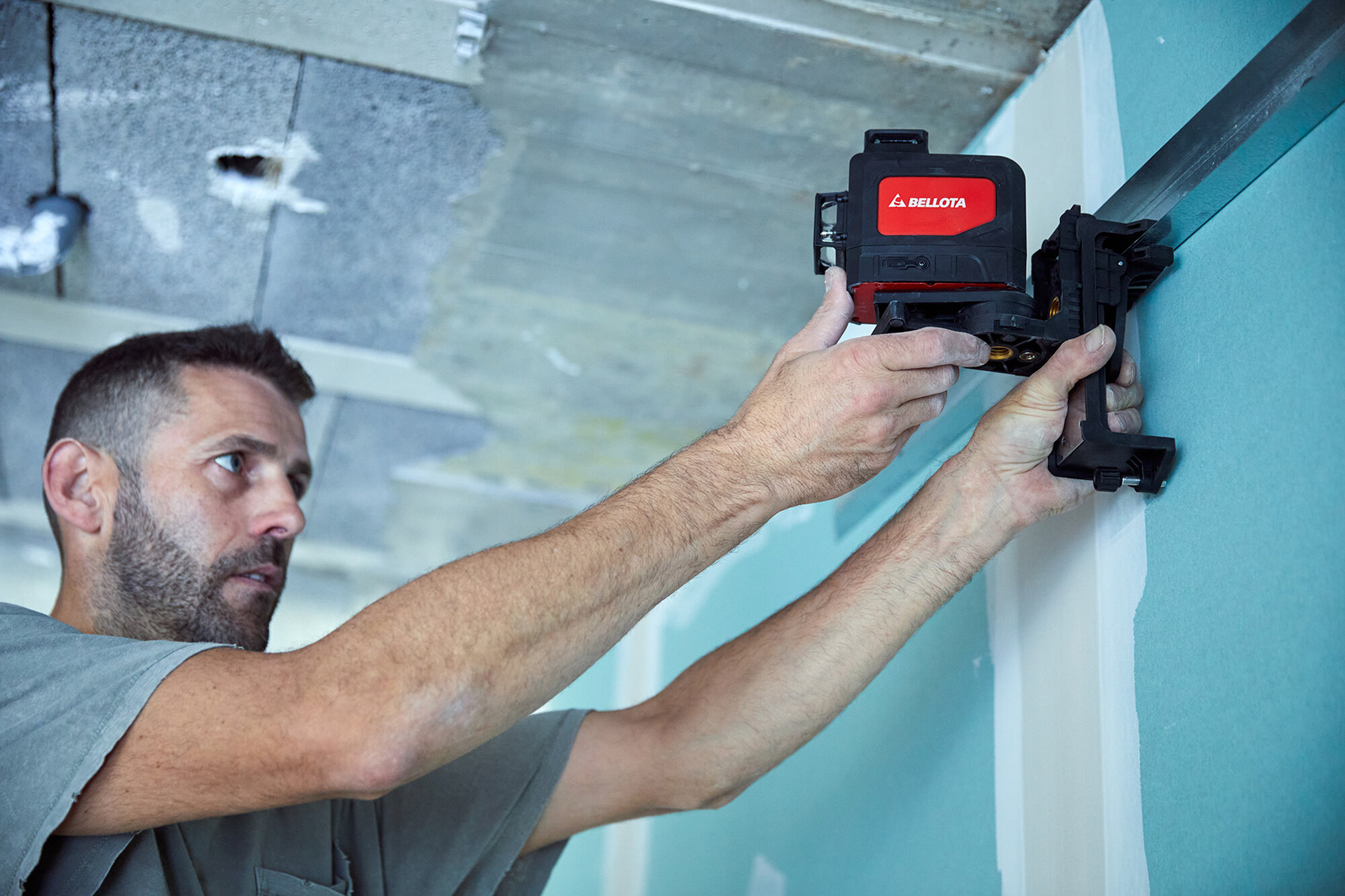 Pinza regulable para los niveles láser / NIVPINZA