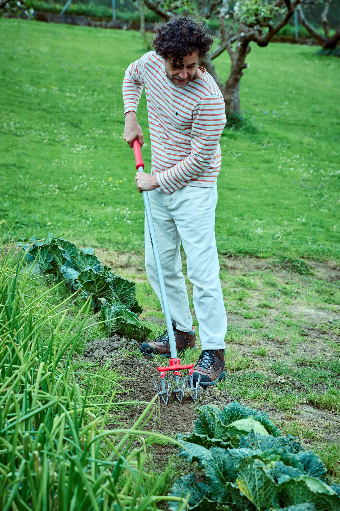 Cultivador Ajustable con mango de ComfortGel® / HML1000