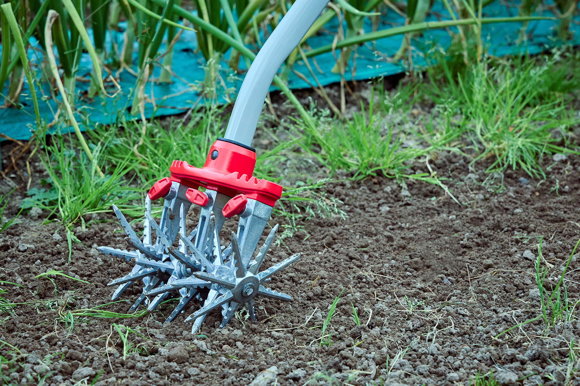 Cultivador Ajustable con mango de ComfortGel® / HML1000