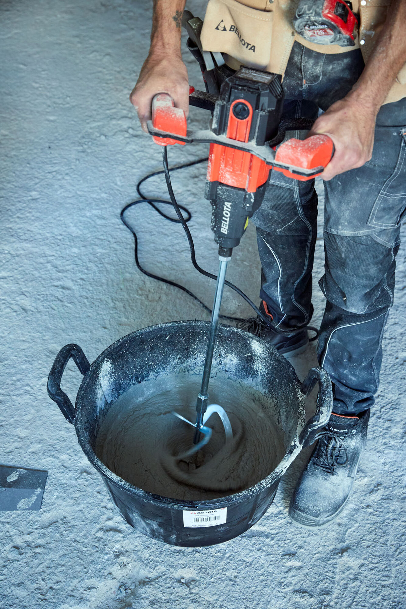 Máquina mezcladora M18 de 1800W para realizar mezclas / M18