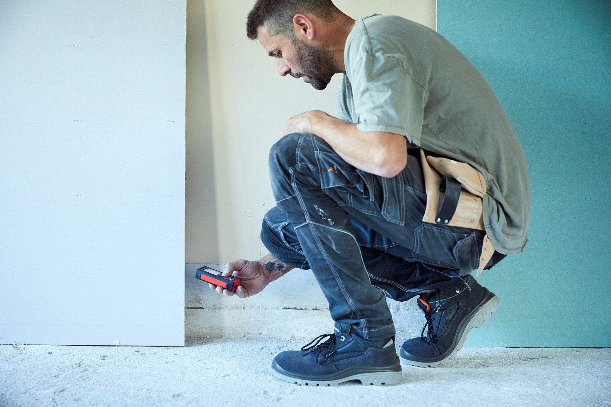 Zapato de seguridad Comp+ Gris S1P / 72310GJ