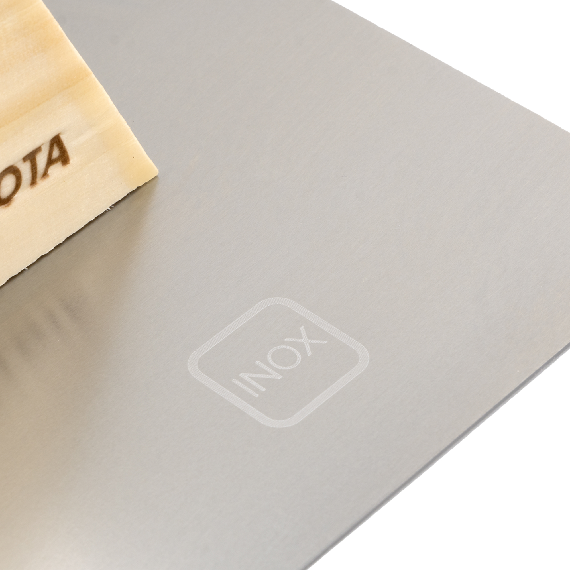 Llana recta inoxidable y afilada con mango de madera para trabajos de acabado y yeso / 5861AINOX