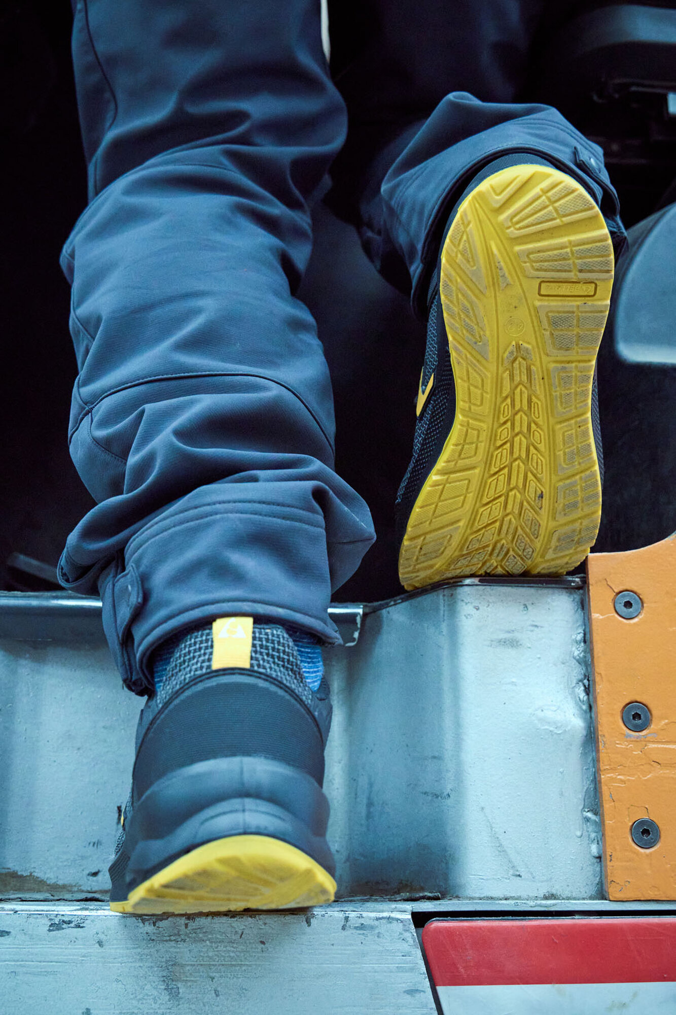 Zapatilla de seguridad Running Amarillo S3S / RUNAS3S