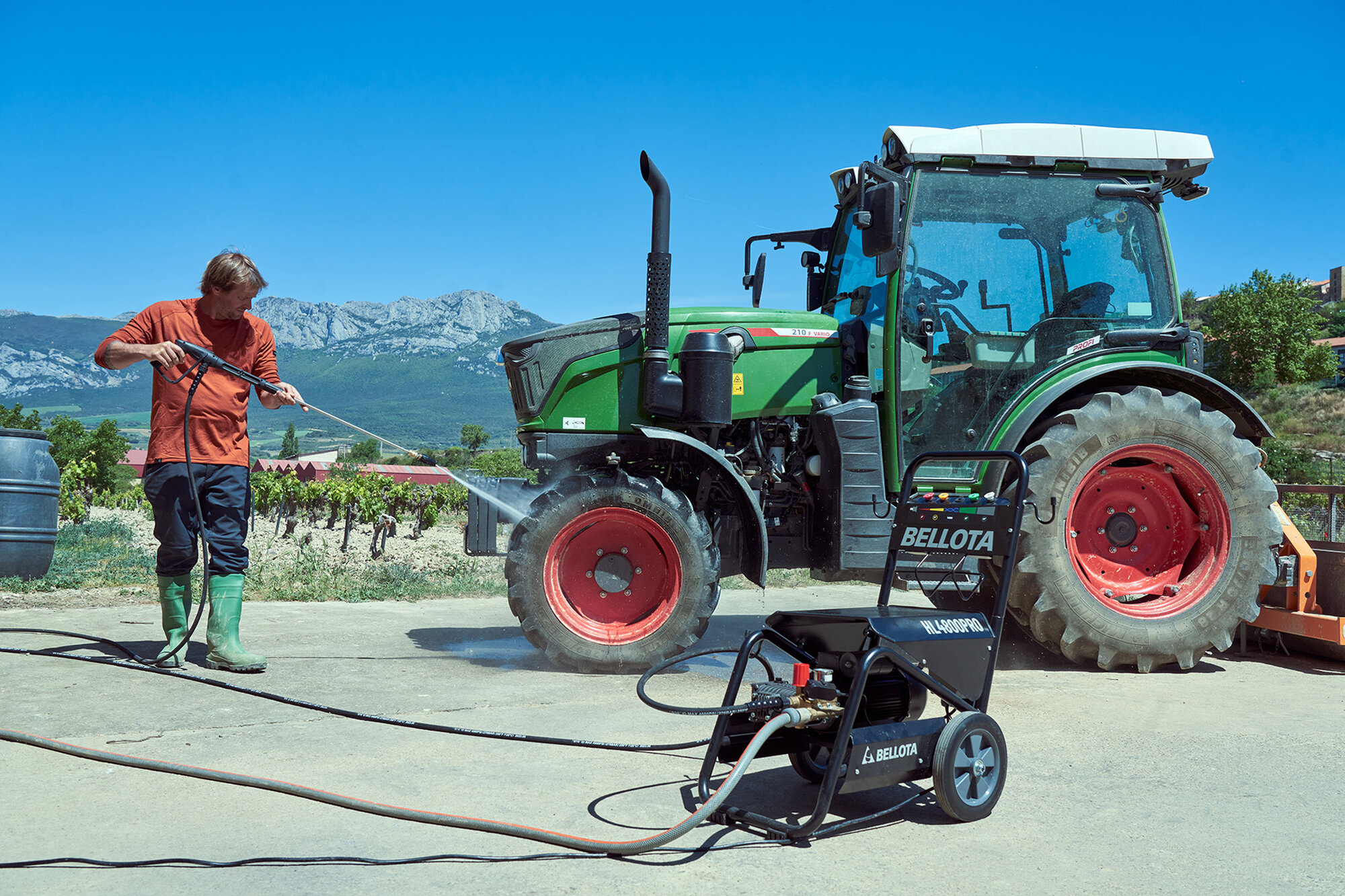 Hidrolimpiadora compacta profesional de 510l/h caudal / HL3000PROE