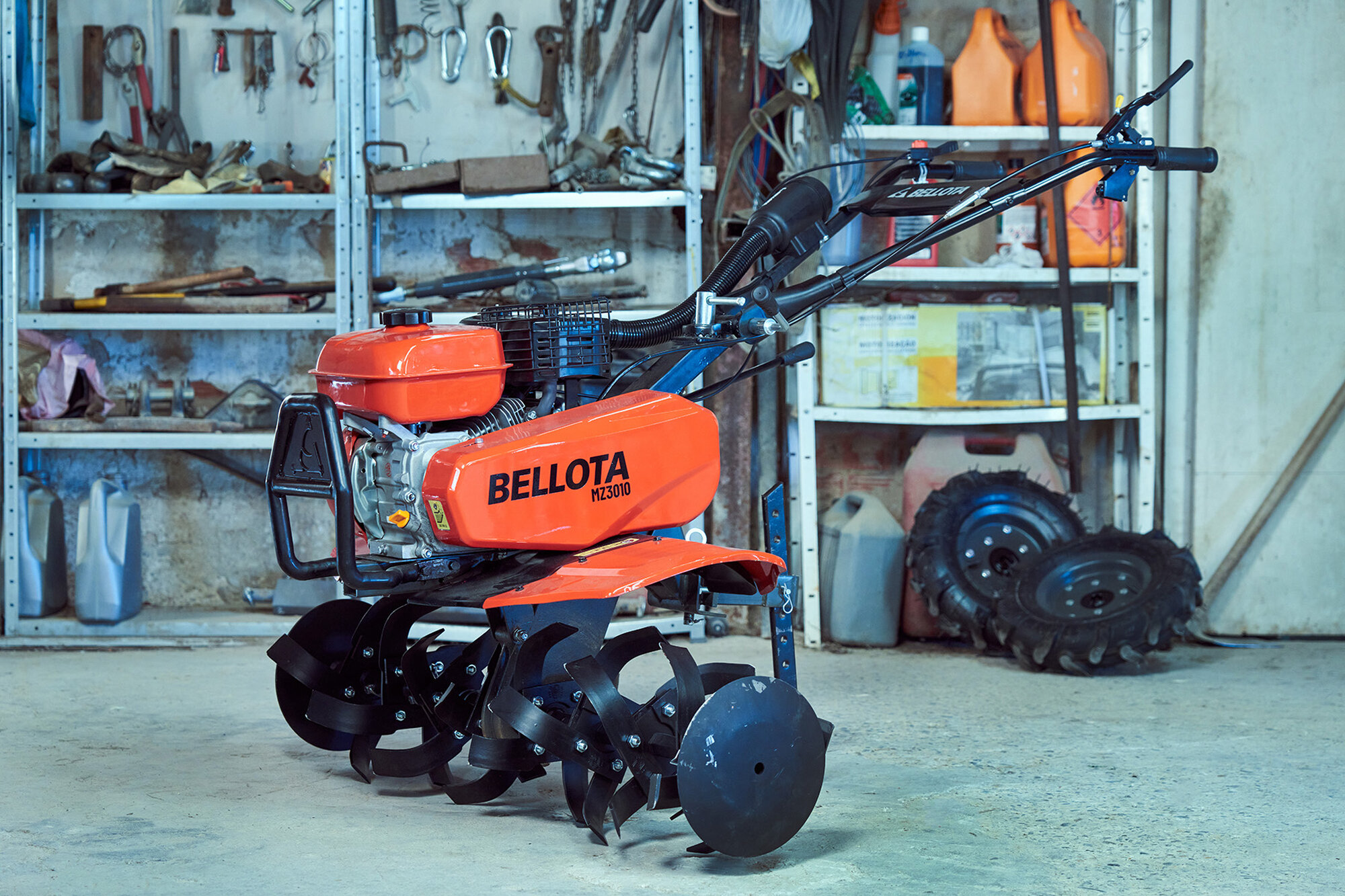 Motoazada 7 CV con 3 + 1 velocidades / MZ3010E