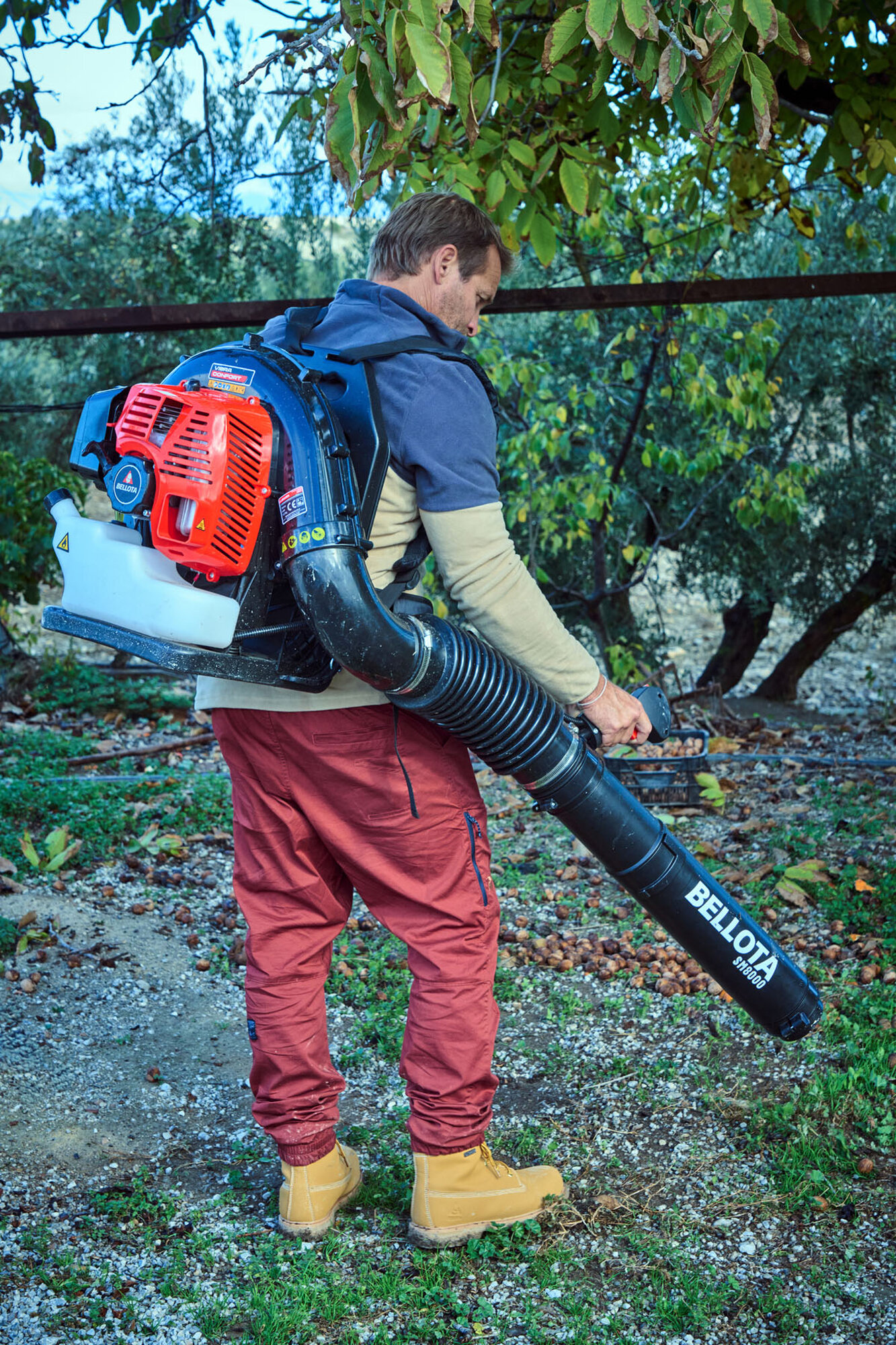 Soplador de mochila a gasolina 79,4 cc / SM8000E