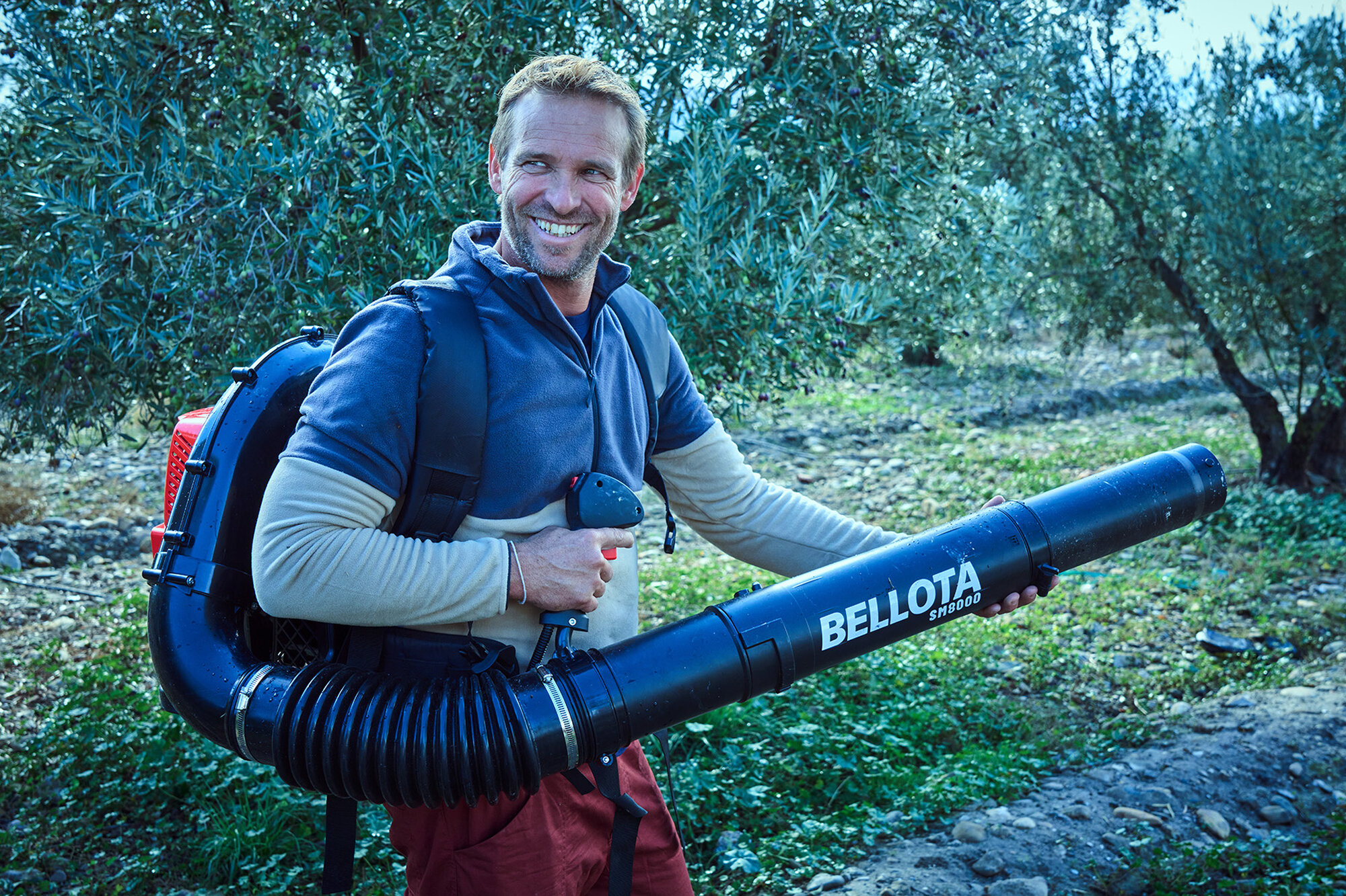 Soplador de mochila a gasolina 79,4 cc / SM8000E