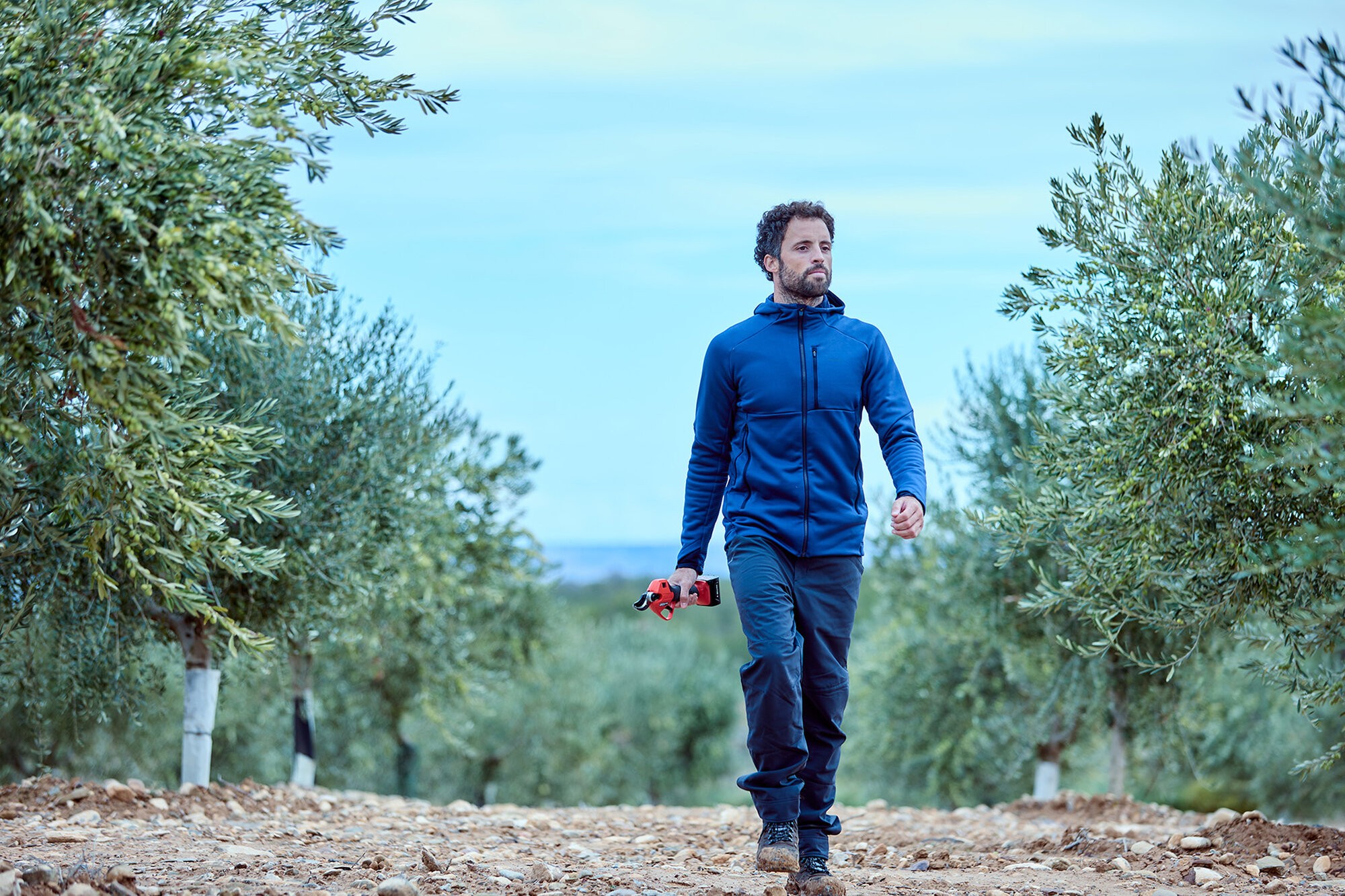 Tijera de poda eléctrica sin cable, POWER CUT con batería de Litio Ion y apertura máxima de 38mm / EPR238P