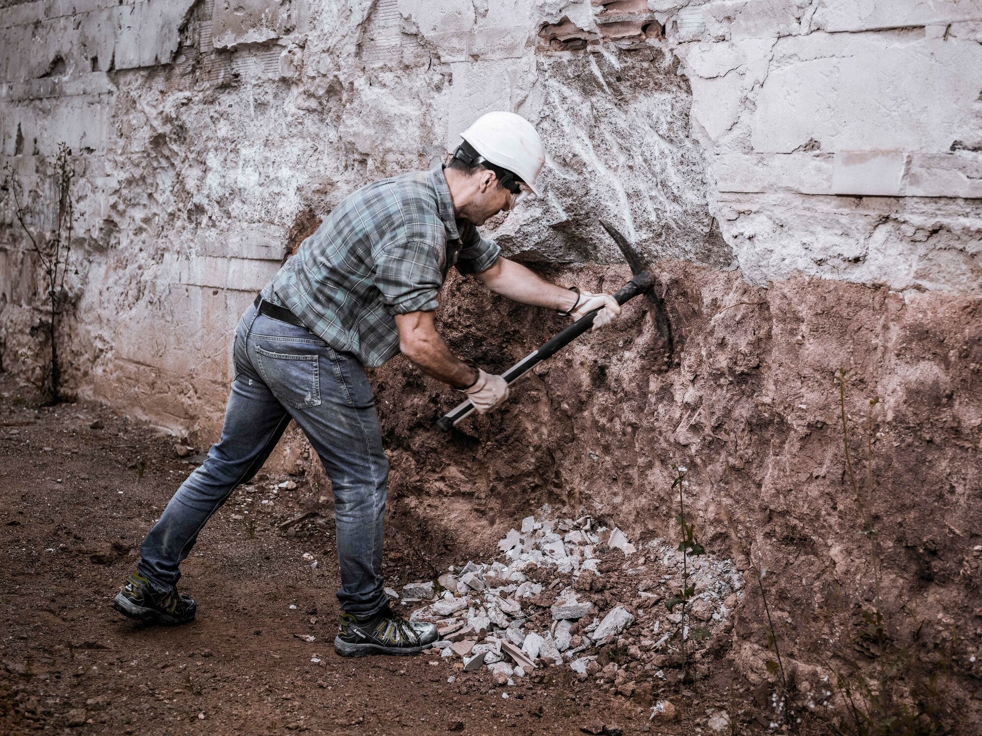 Picachón o pico con mango de fibra carbono para picar piedras y abrir zanjas/ 5001CMCF