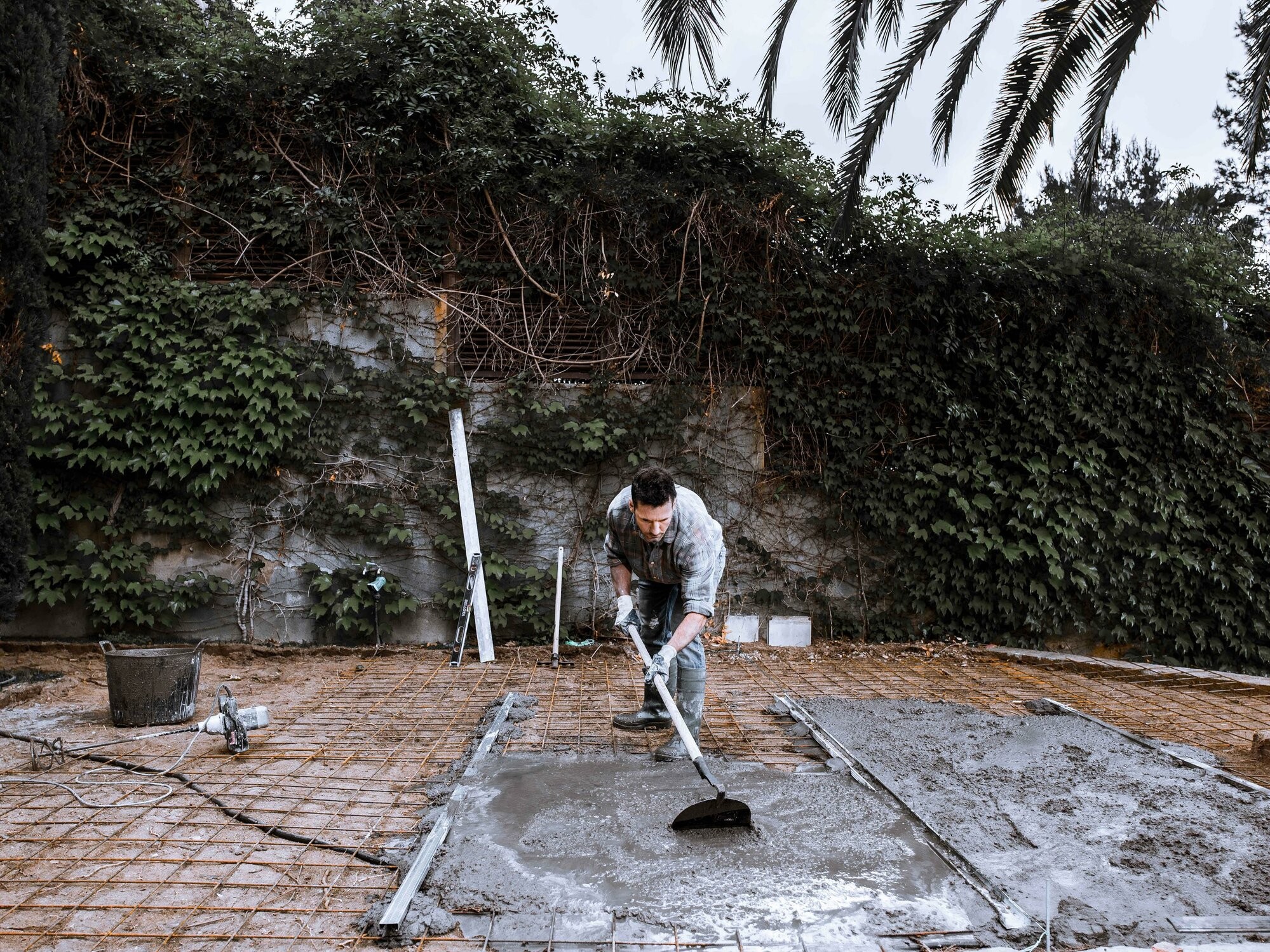 Raedera hombros curvos para remover y esparcir hormigón / 5701